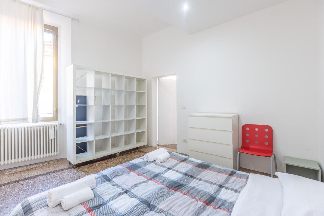 Nel Ghetto, Bologna By Short Holidays Bagian luar foto